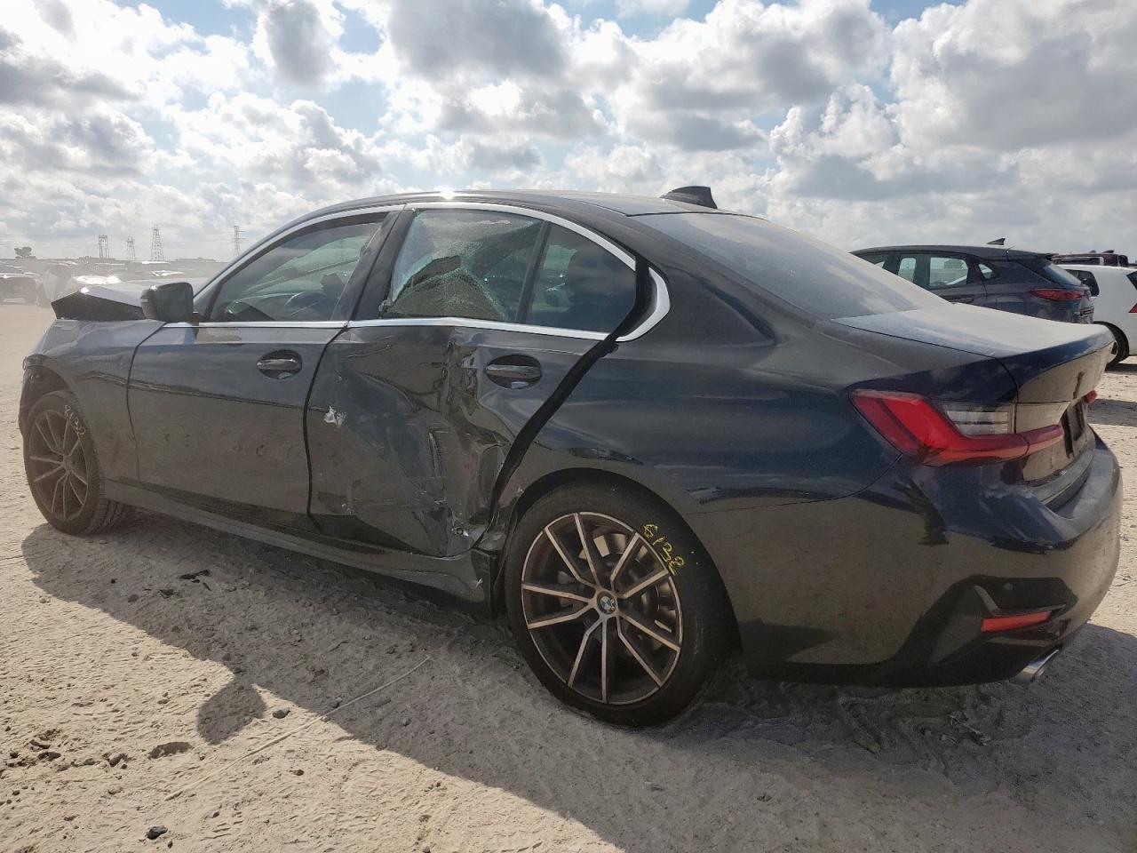 2022 BMW 3 SERIES