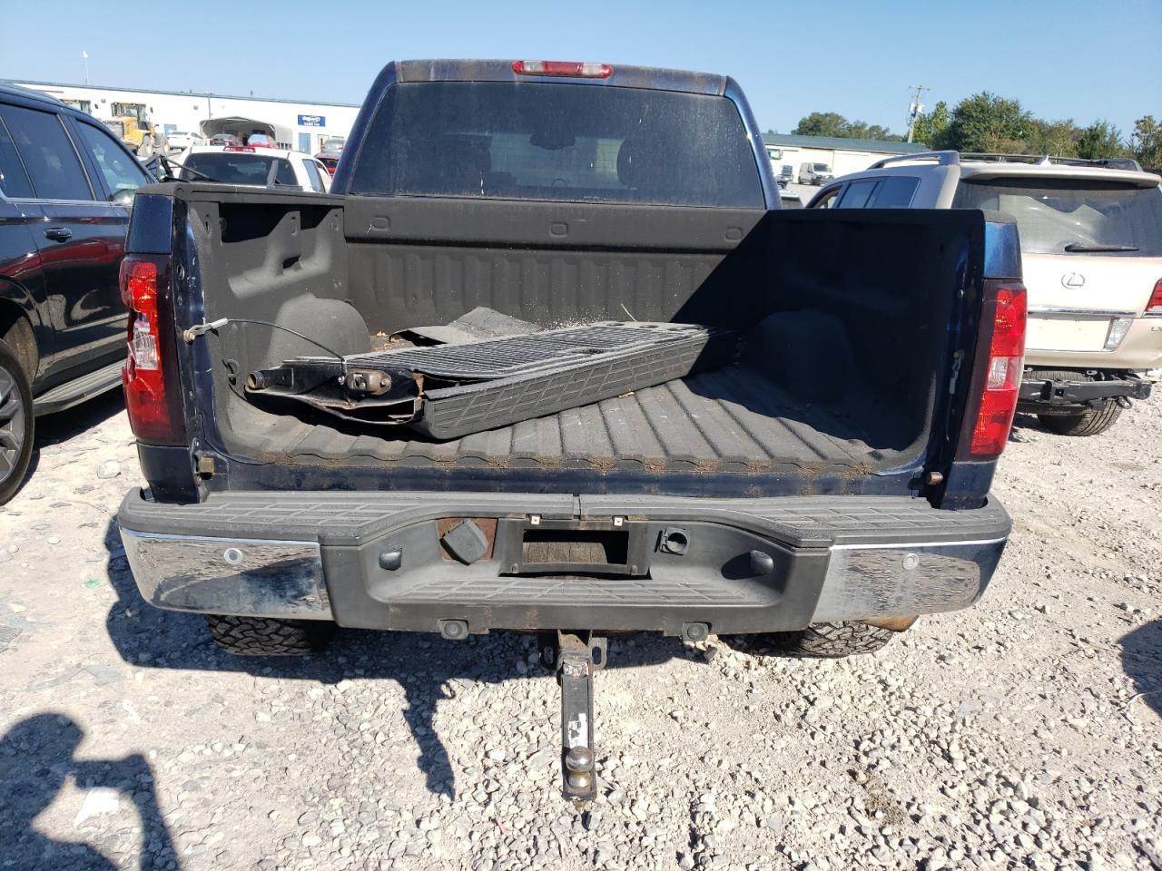 2011 CHEVROLET Silverado