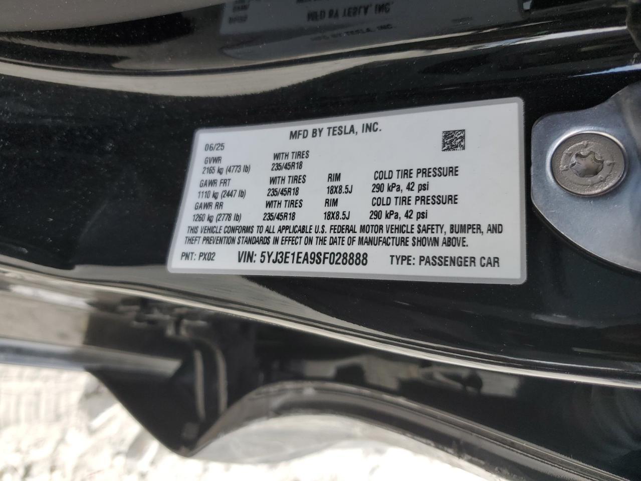 2025 TESLA MODEL 3