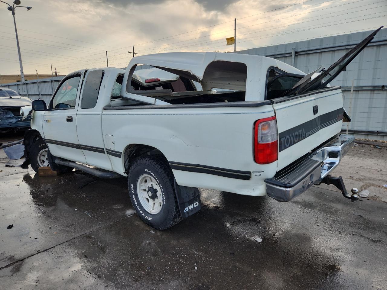 1995 TOYOTA T100