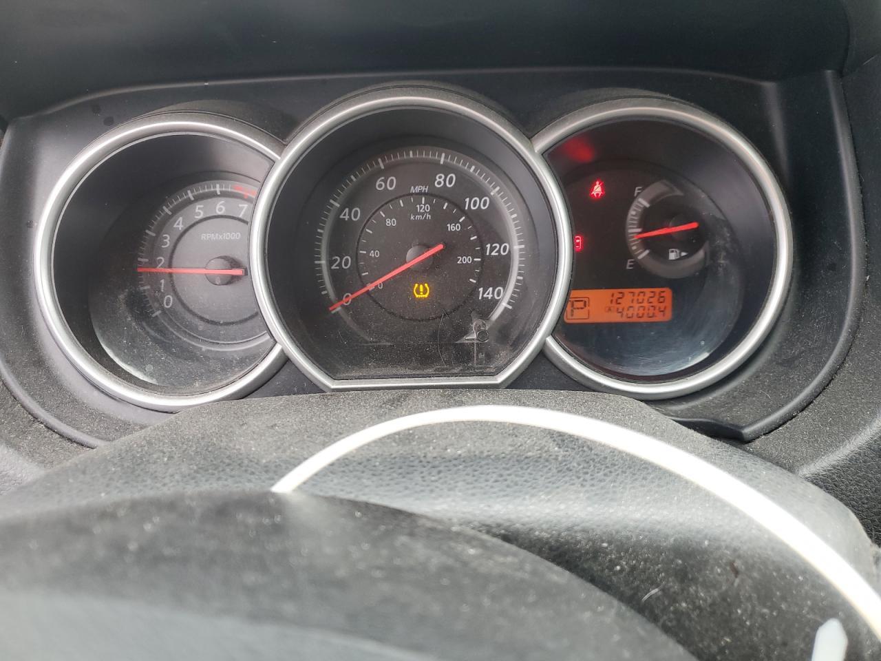 2011 NISSAN VERSA