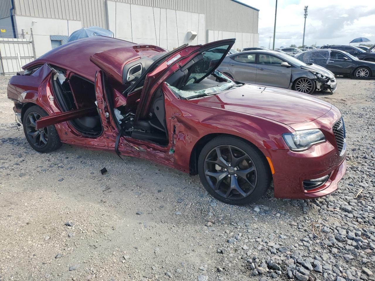 2023 CHRYSLER 300