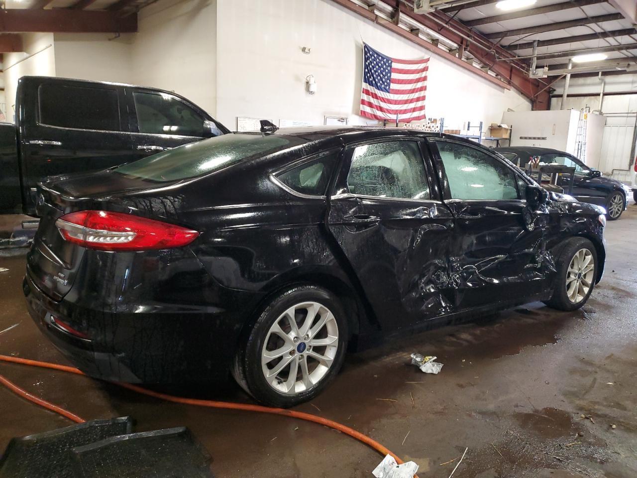 2019 FORD FUSION