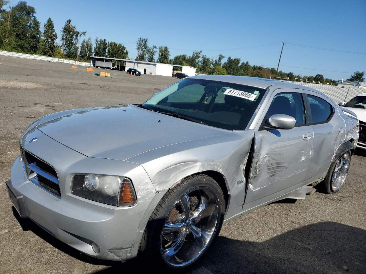 2010 DODGE CHARGER