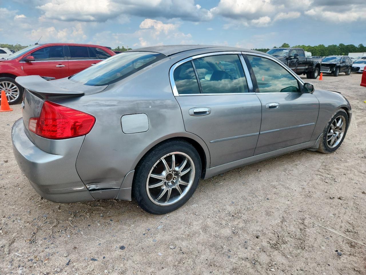 2004 INFINITI G35