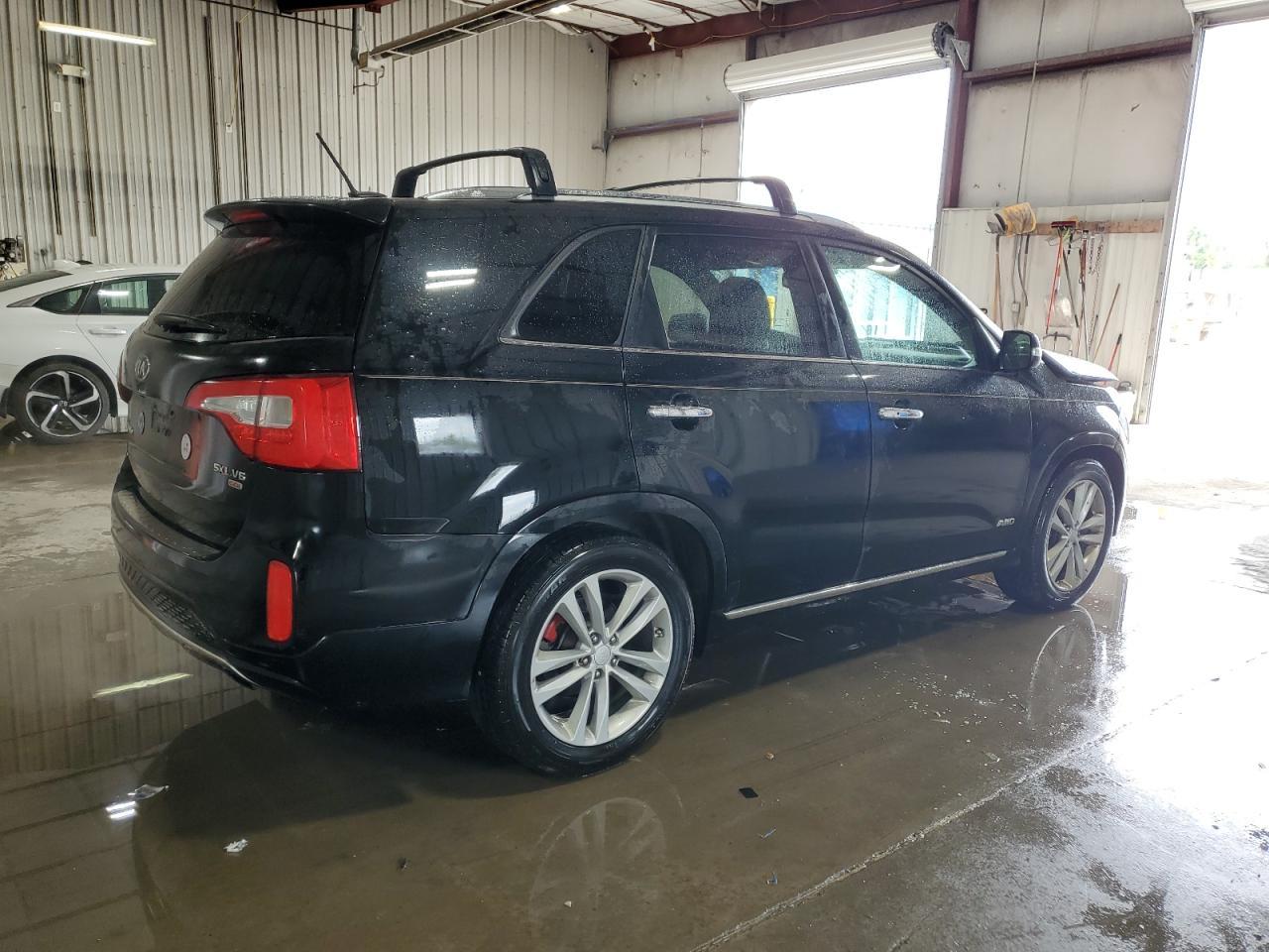 2014 KIA SORENTO