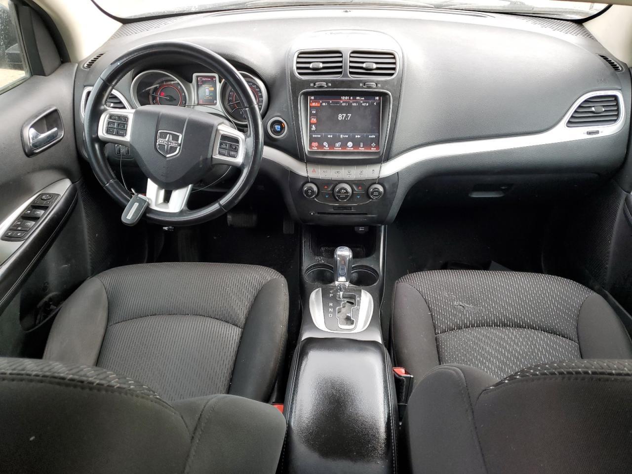 2011 DODGE JOURNEY