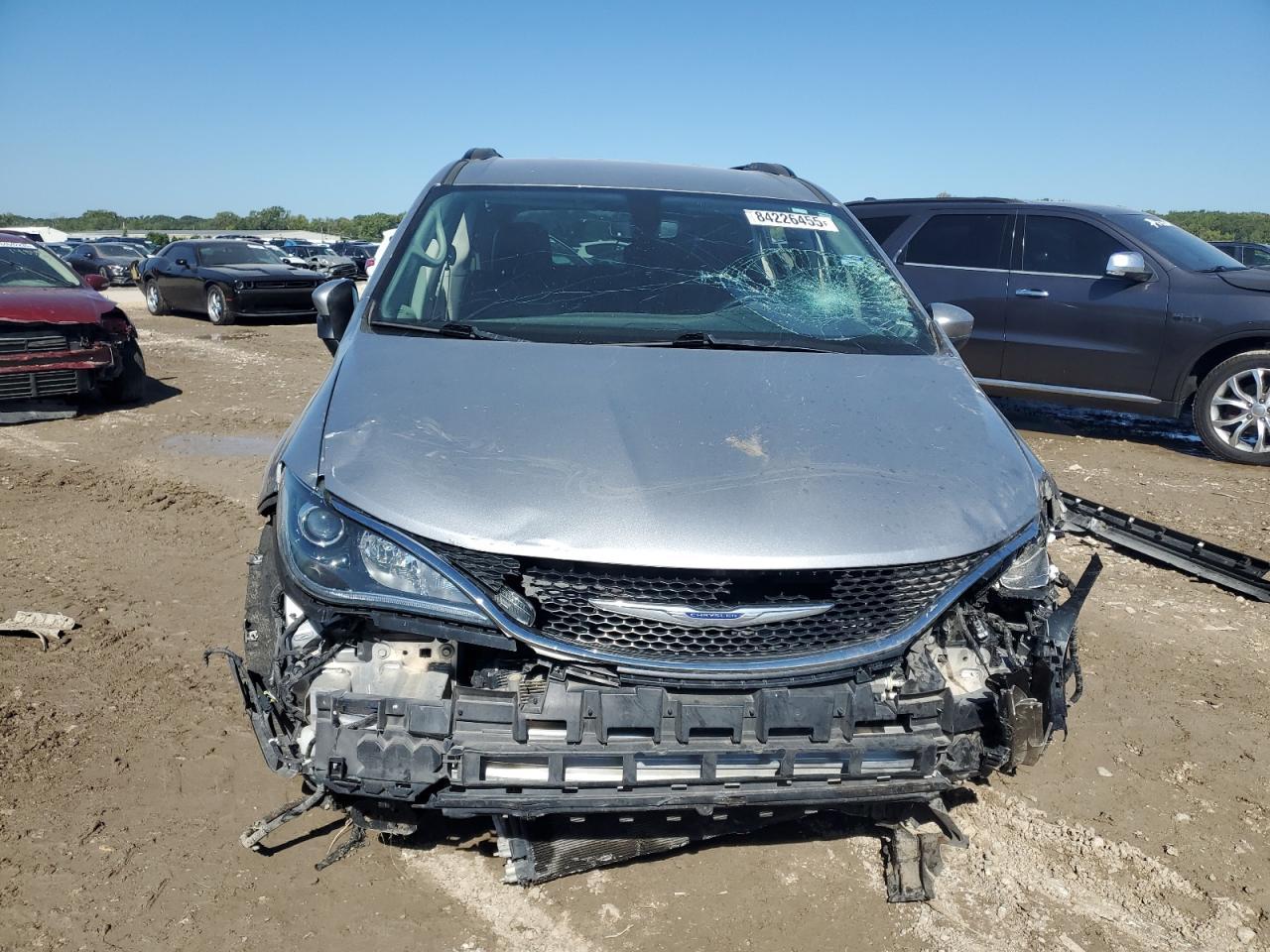 2020 CHRYSLER Voyager