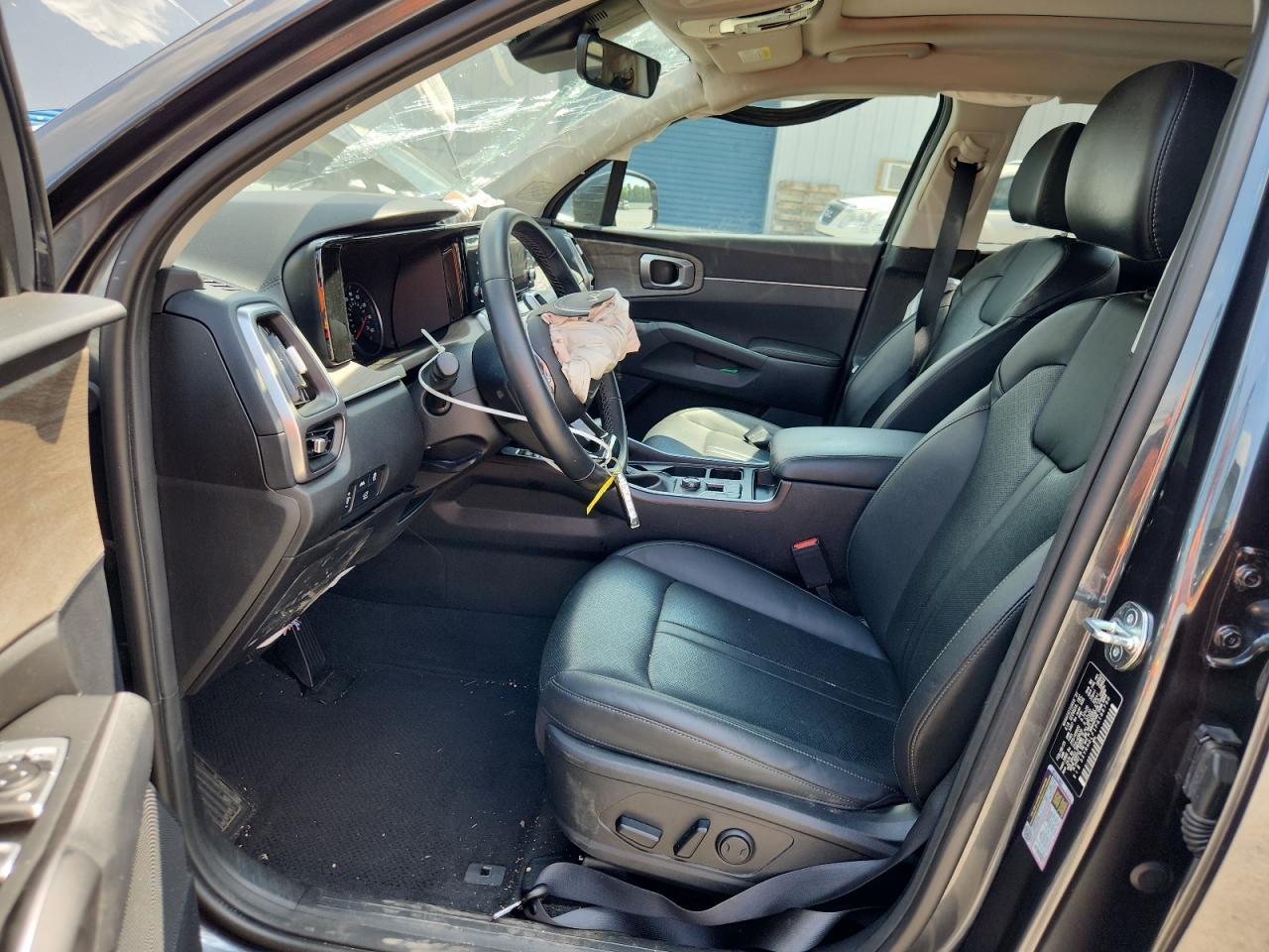 2023 KIA SORENTO