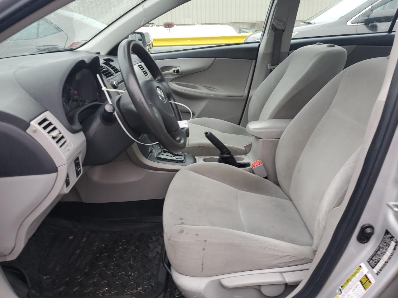2011 TOYOTA COROLLA