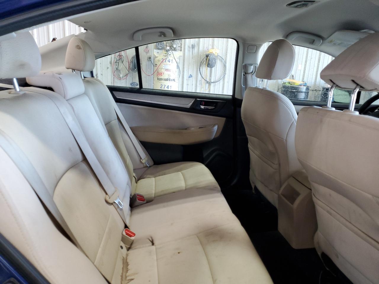 2016 SUBARU Legacy
