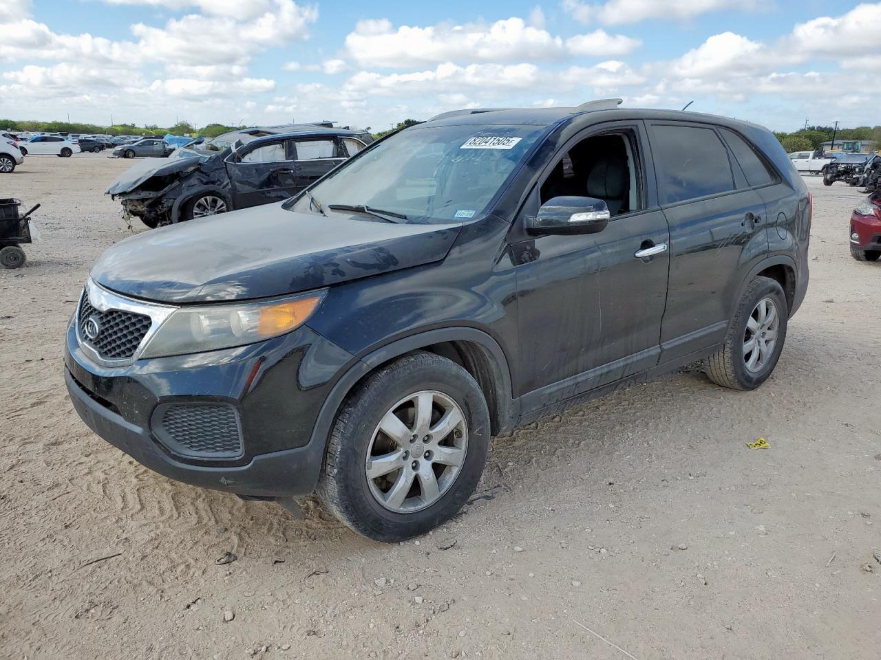 2013 KIA SORENTO