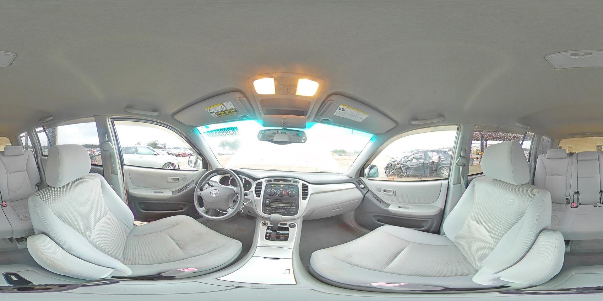 2005 TOYOTA HIGHLANDER