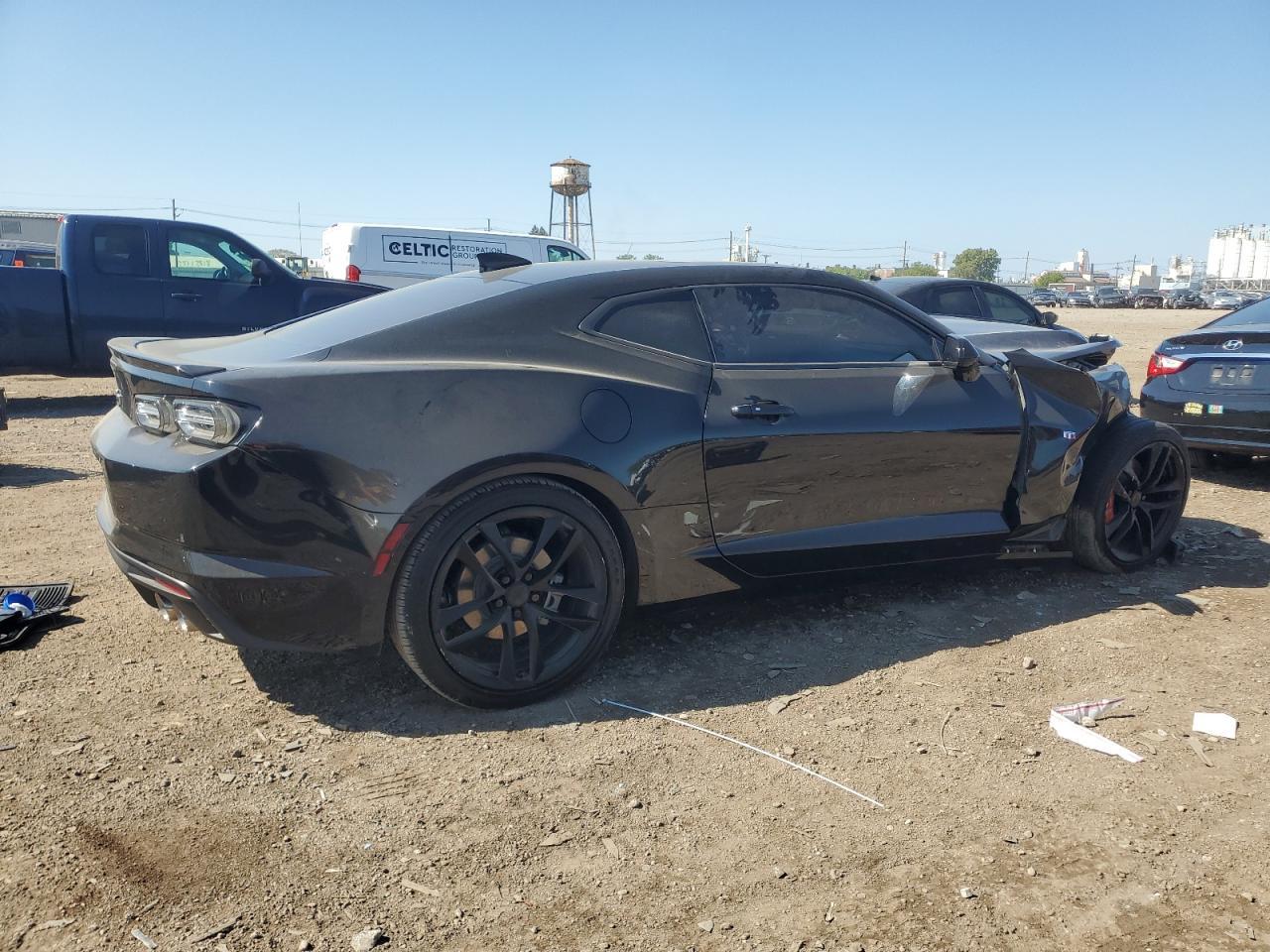 2023 CHEVROLET Camaro
