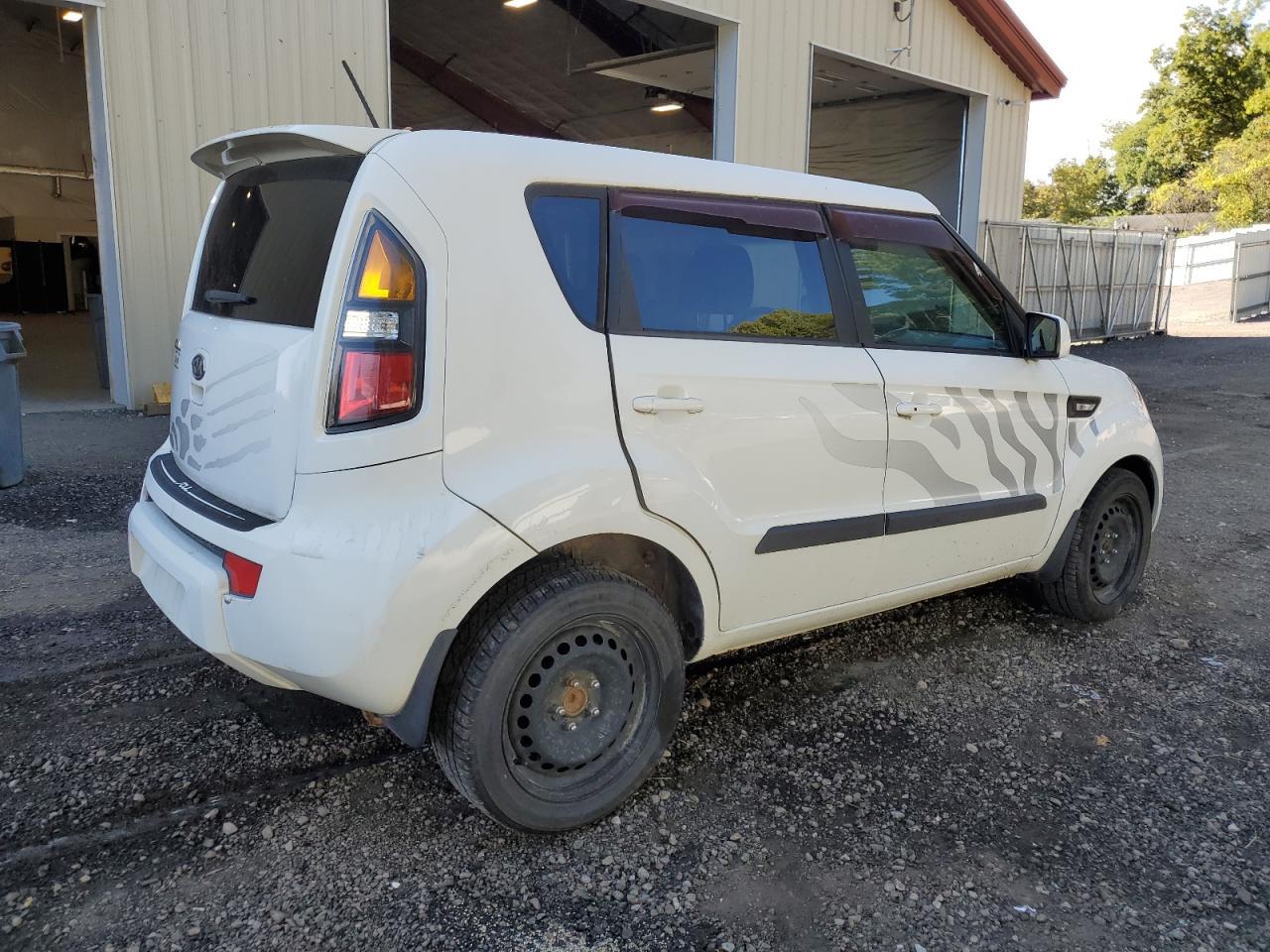 2011 KIA SOUL