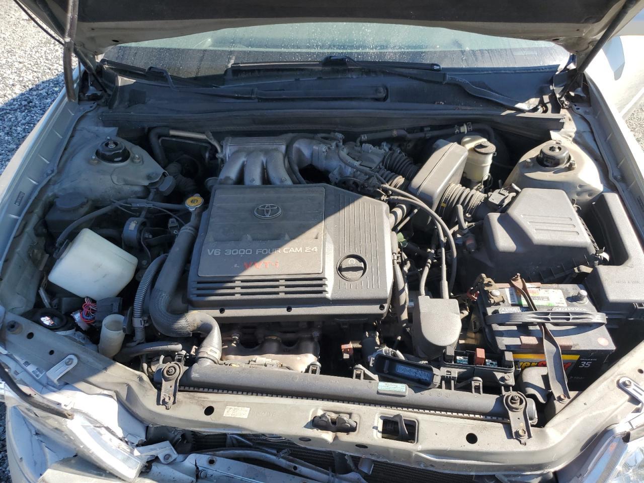 2004 TOYOTA Avalon