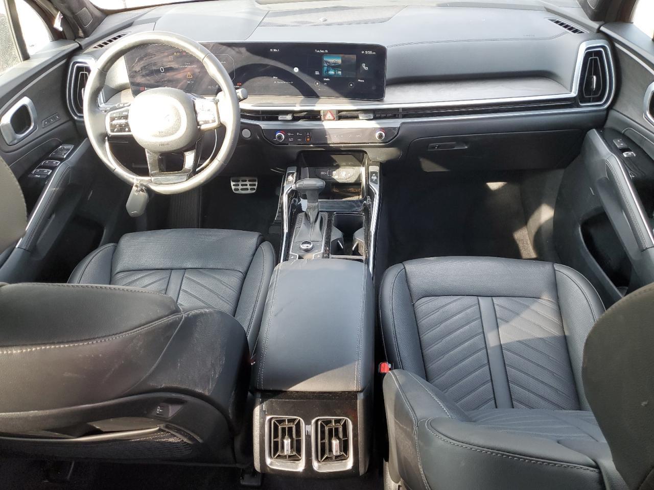 2024 KIA SORENTO