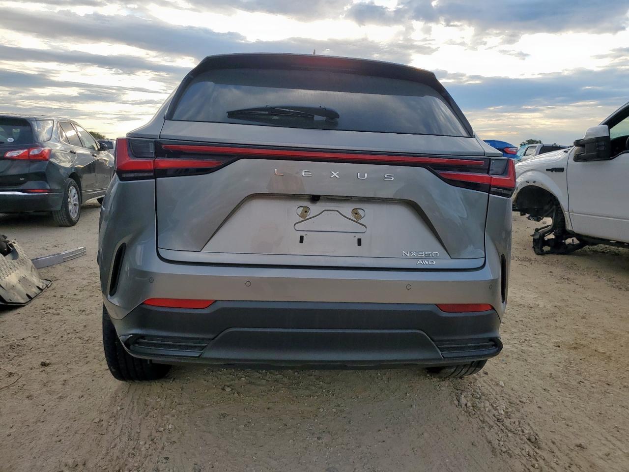 2025 LEXUS Nx