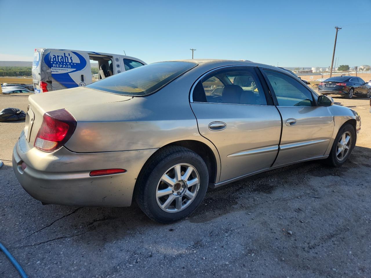 2001 OLDSMOBILE Aurora