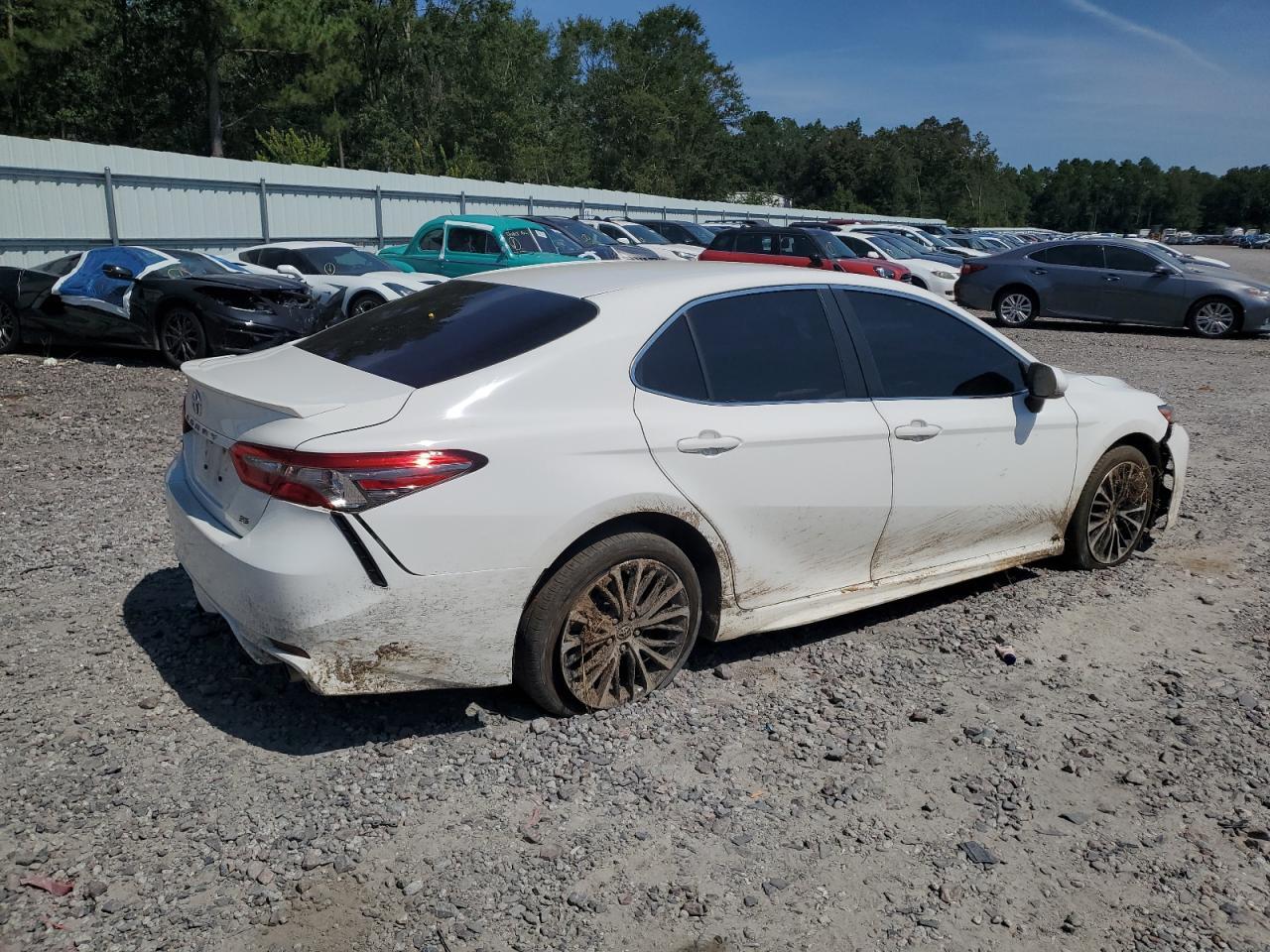 2018 TOYOTA CAMRY