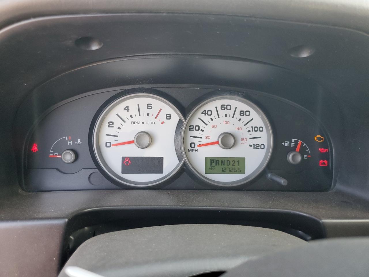 2005 FORD ESCAPE