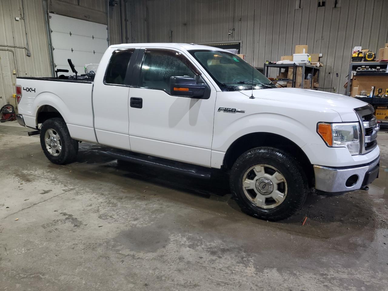 2014 FORD F-150