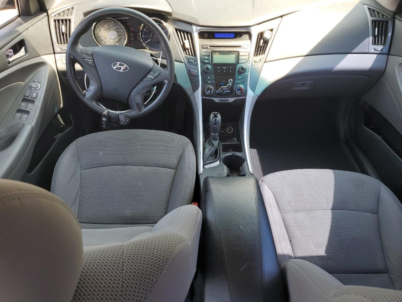 2013 HYUNDAI SONATA