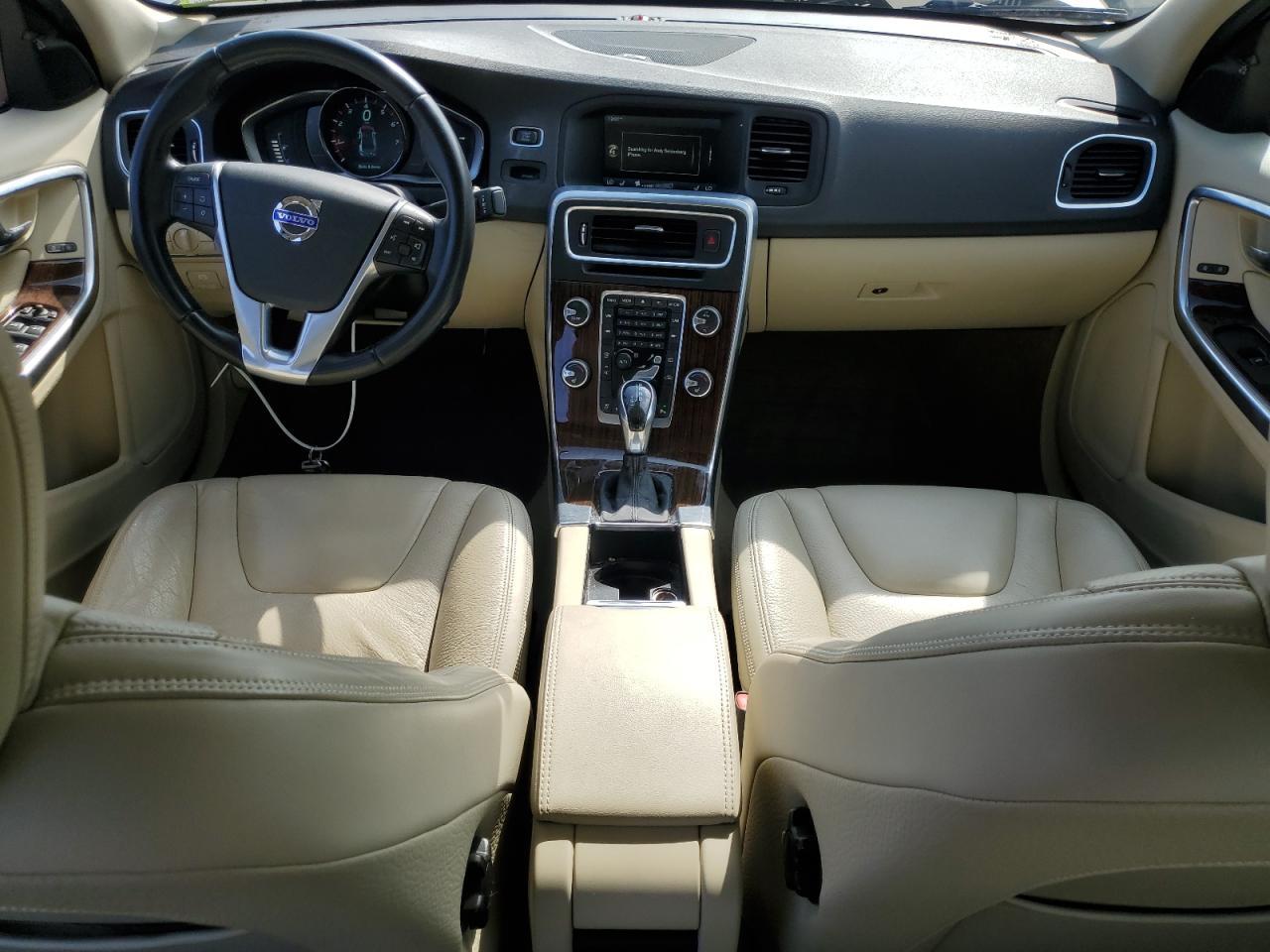 2014 VOLVO S60