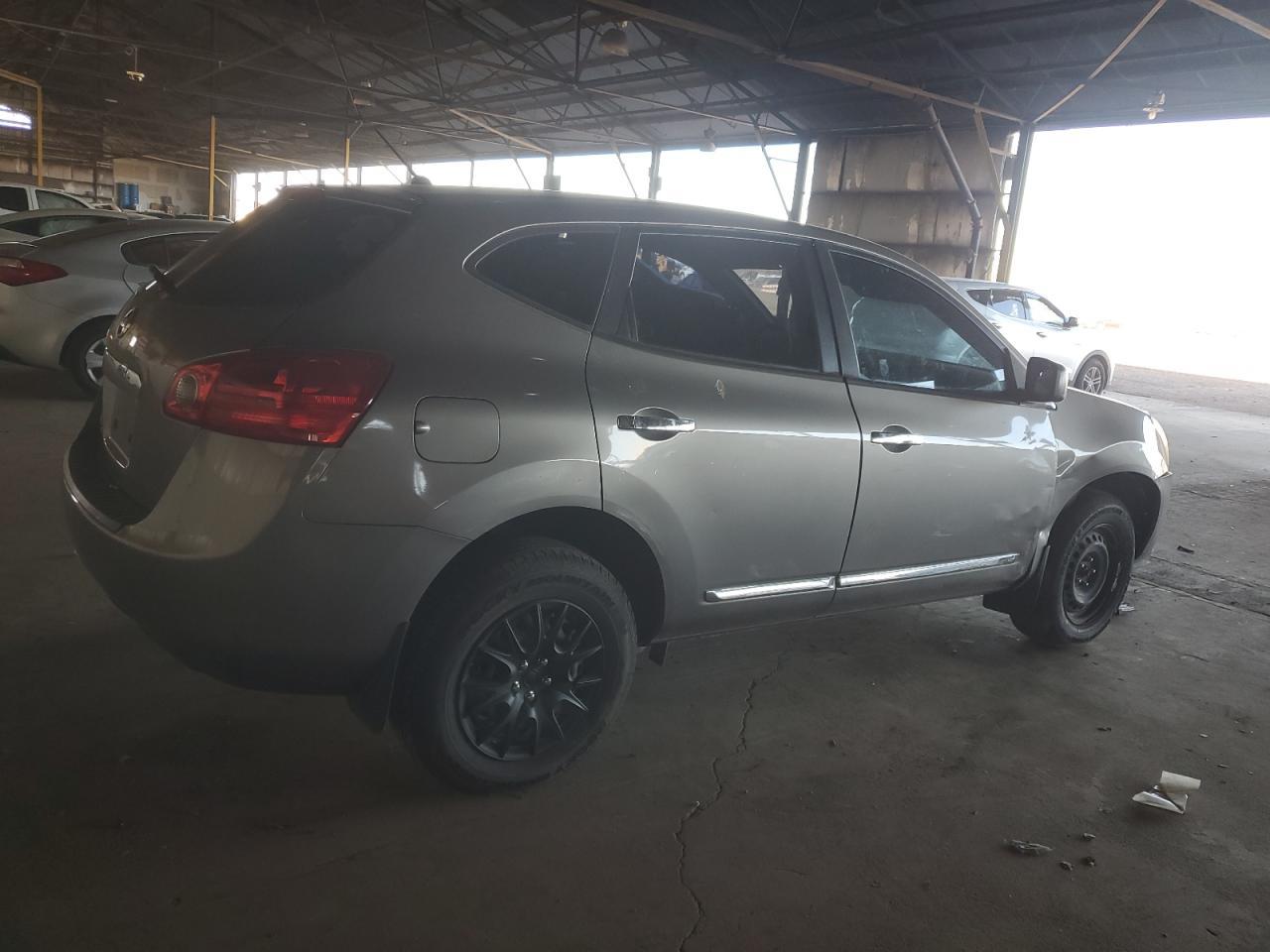2014 NISSAN ROGUE