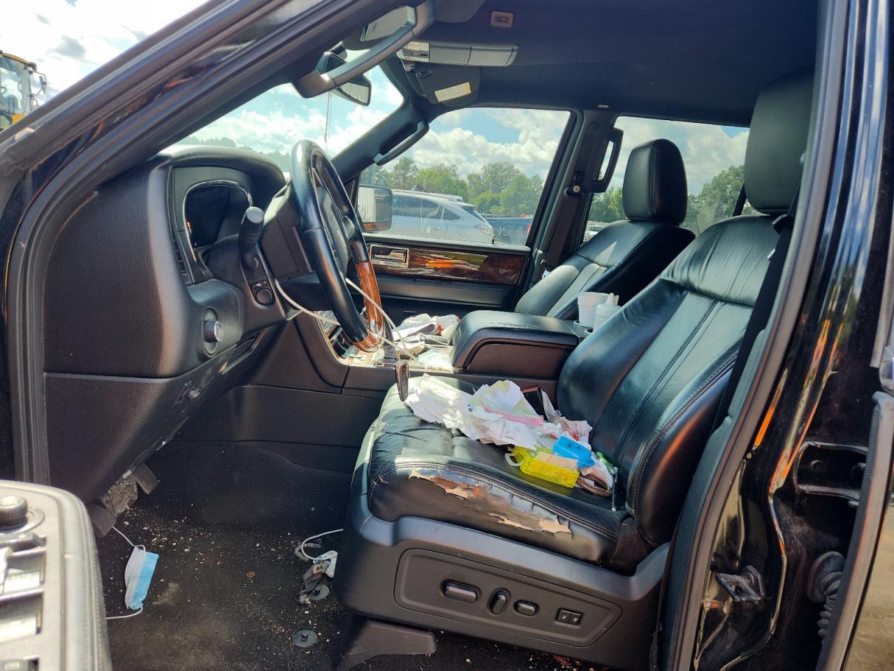 2016 LINCOLN Navigator