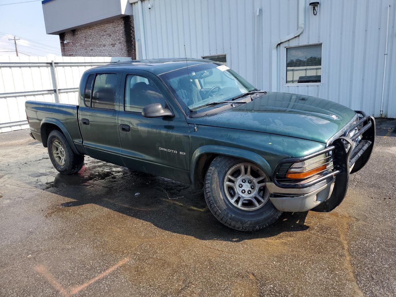 2002 DODGE Dakota