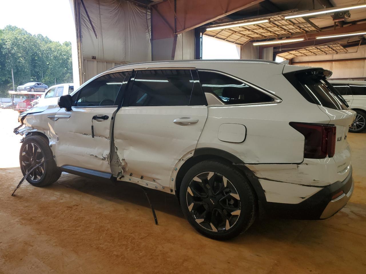 2025 KIA SORENTO