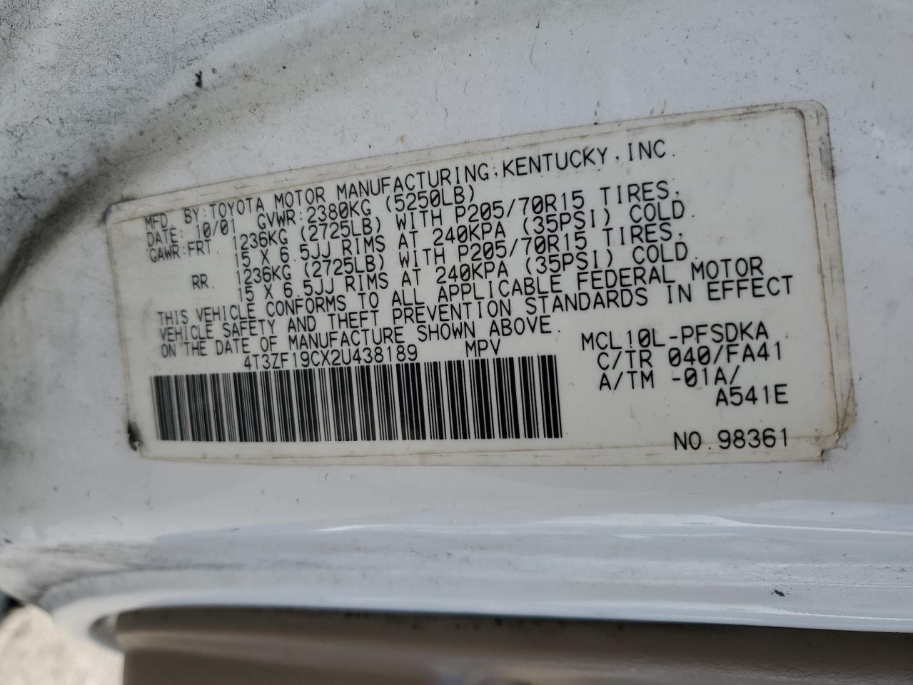 2002 TOYOTA SIENNA