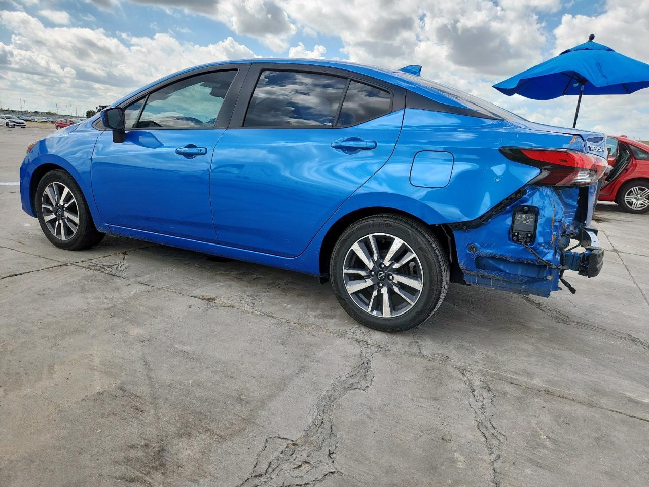 2023 NISSAN VERSA
