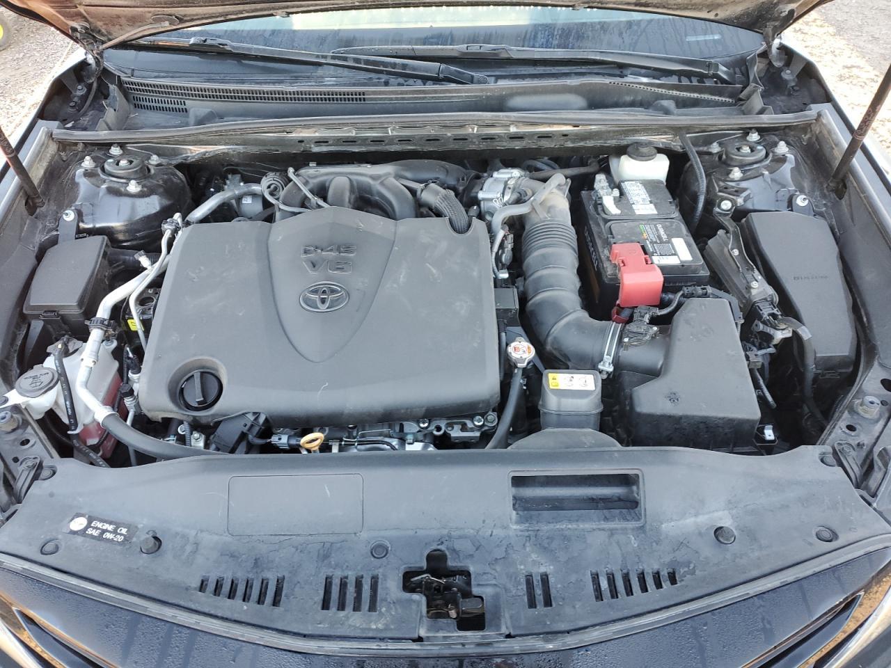 2018 TOYOTA CAMRY