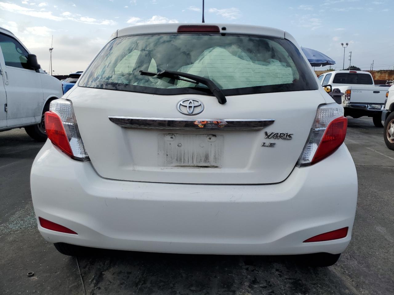 2012 TOYOTA YARIS