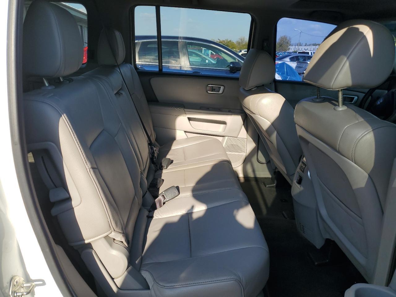 2012 HONDA PILOT
