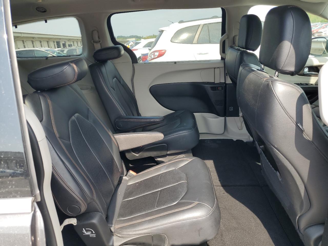 2018 CHRYSLER Pacifica