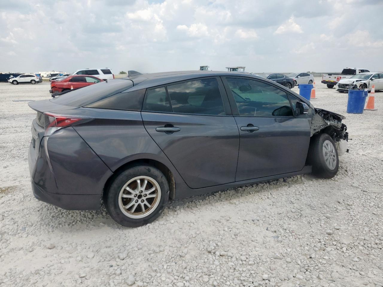2016 TOYOTA PRIUS