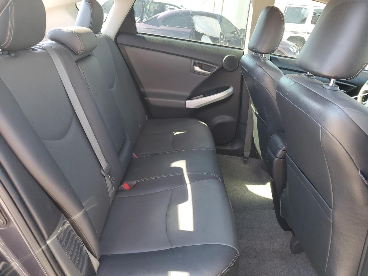 2014 TOYOTA PRIUS