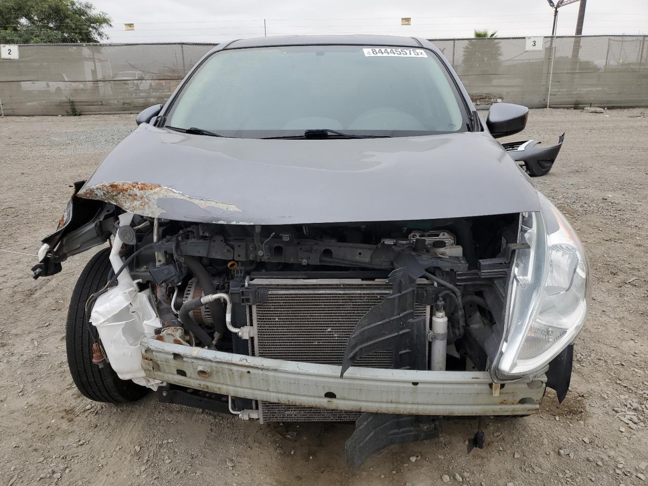2019 NISSAN VERSA