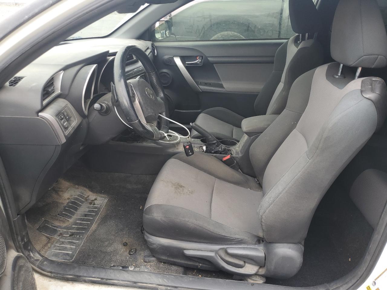 2016 TOYOTA SCION