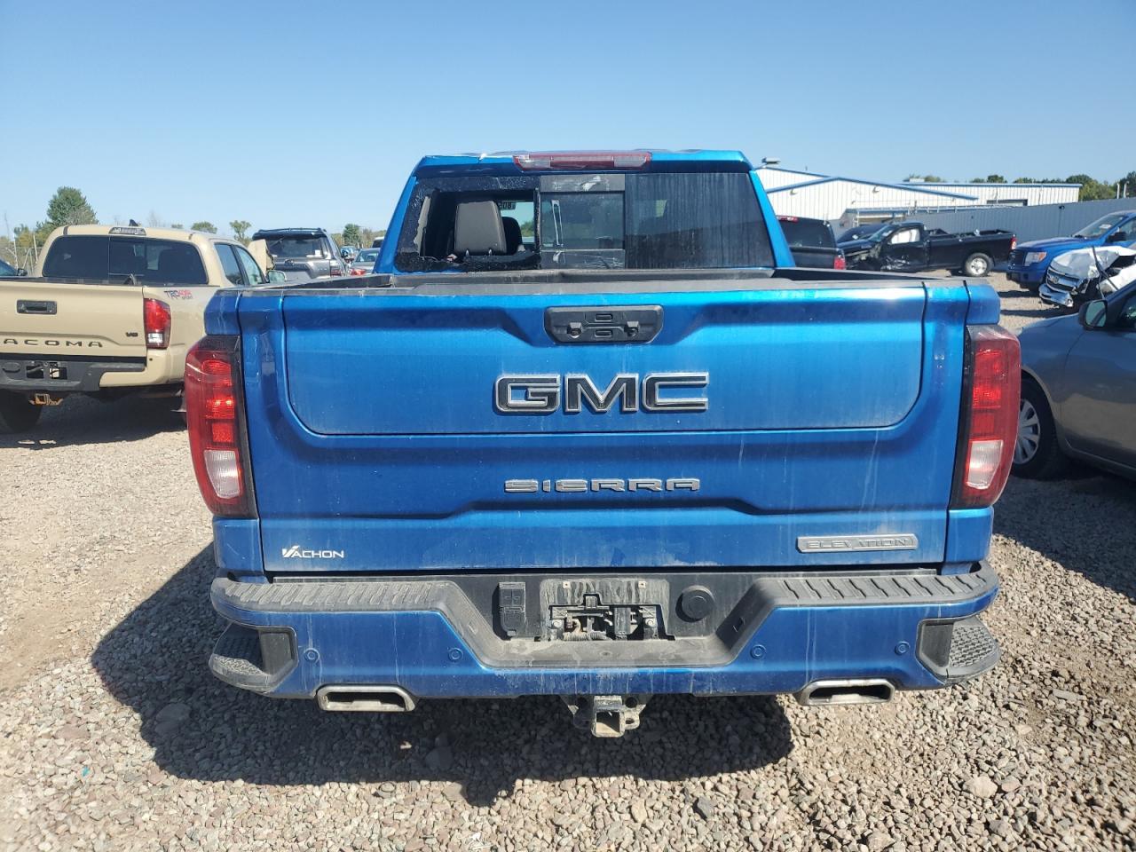 2023 GMC Sierra