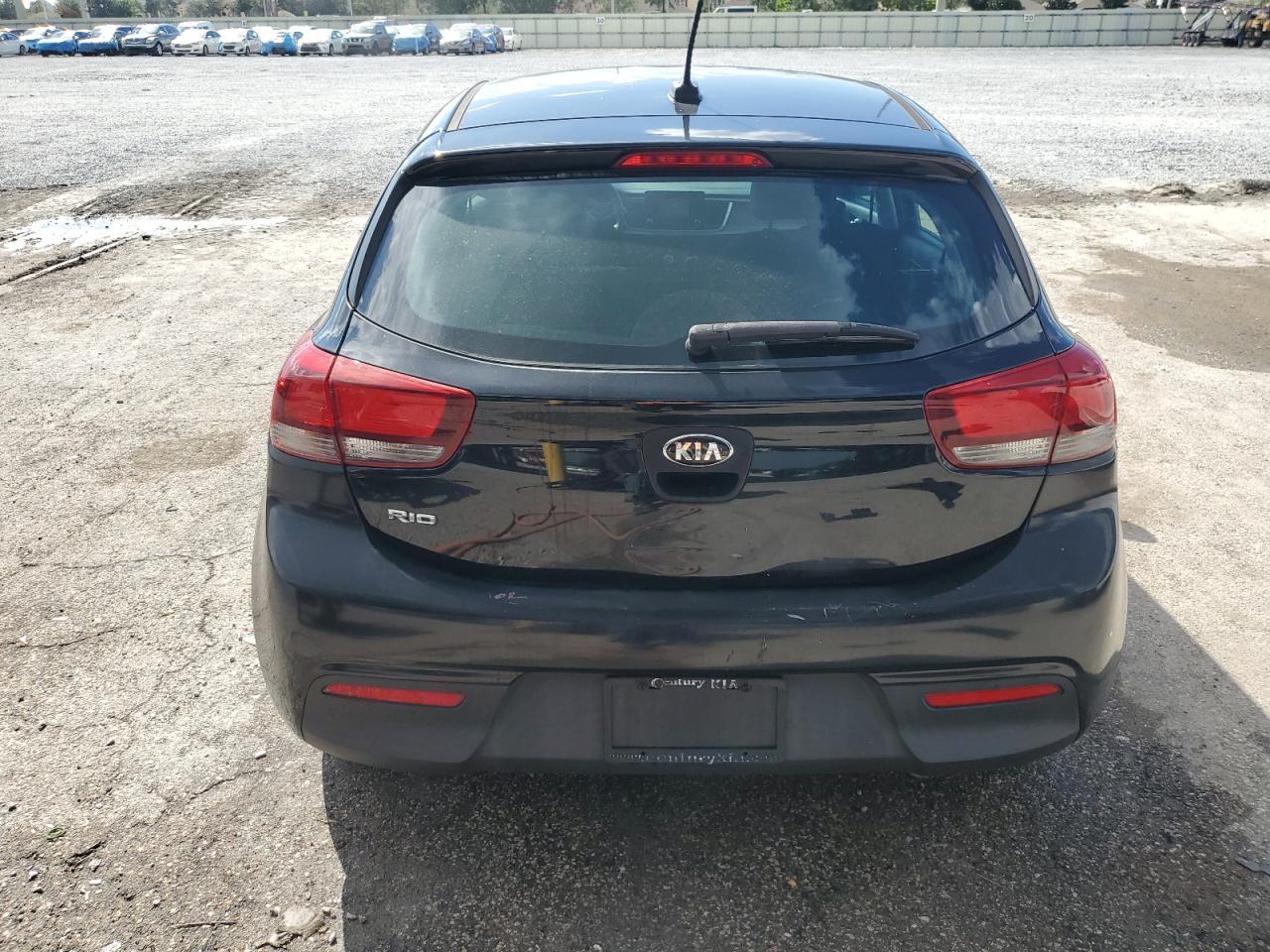 2018 KIA RIO