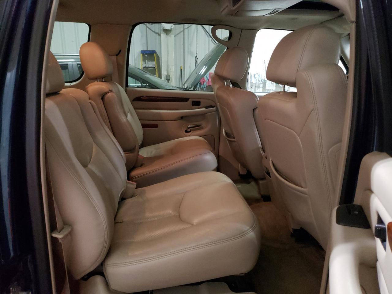 2005 CADILLAC Escalade ESV