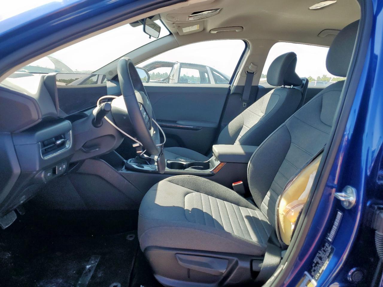 2025 KIA K4