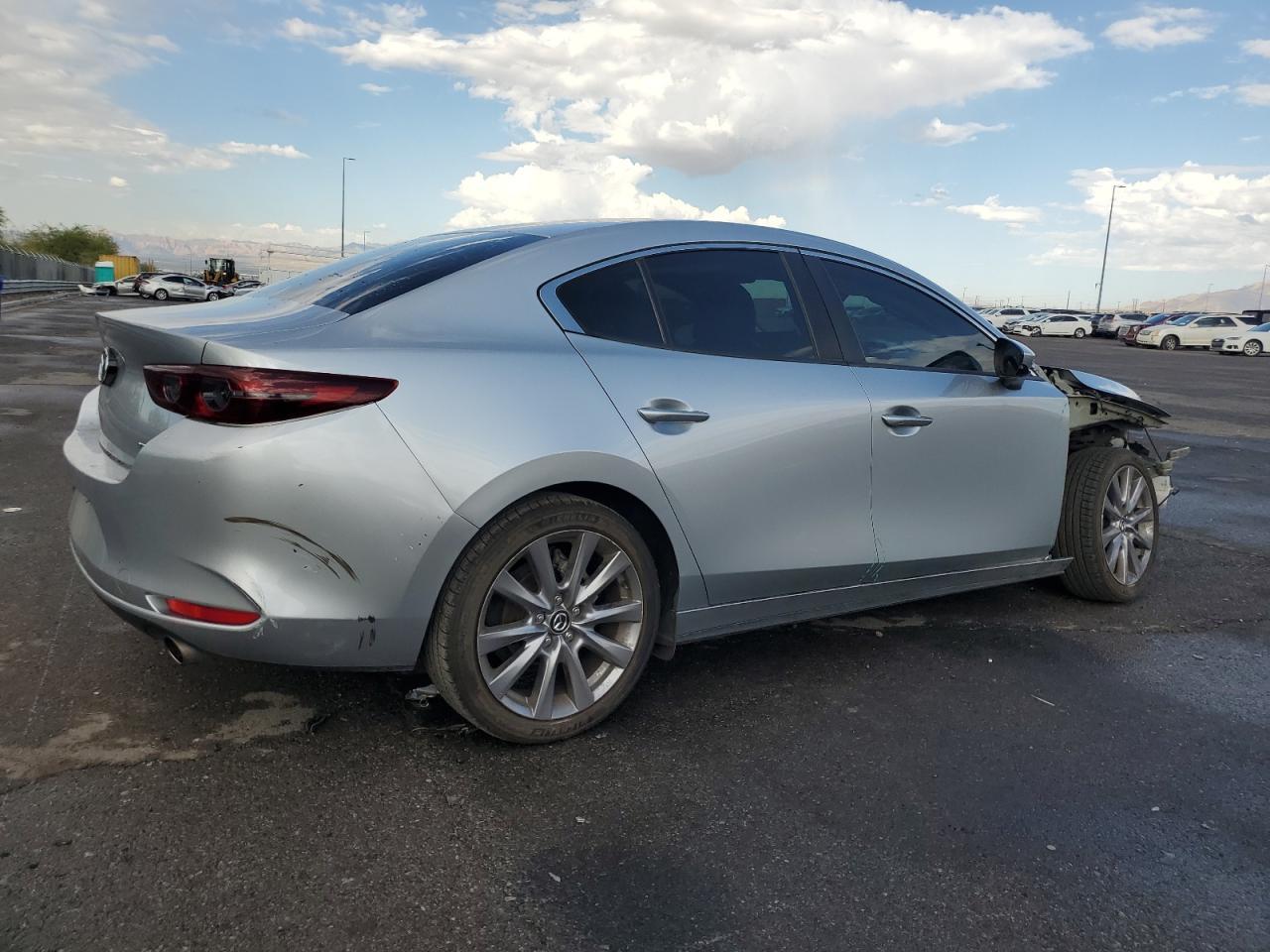 2020 MAZDA 3