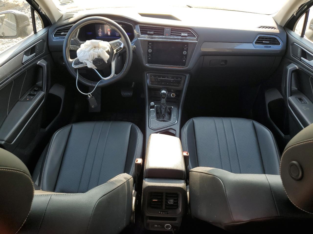 2022 VOLKSWAGEN TIGUAN