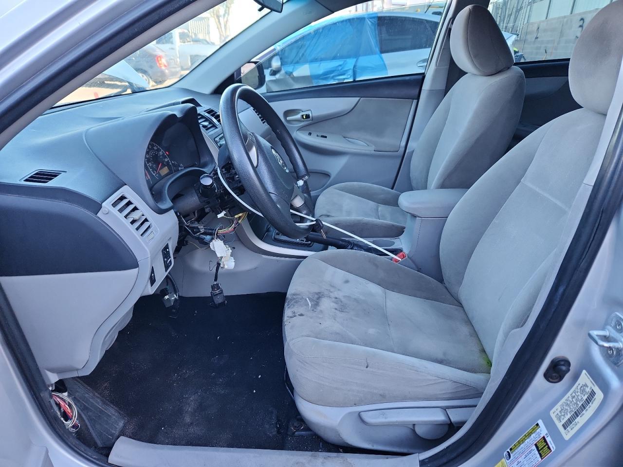 2013 TOYOTA COROLLA