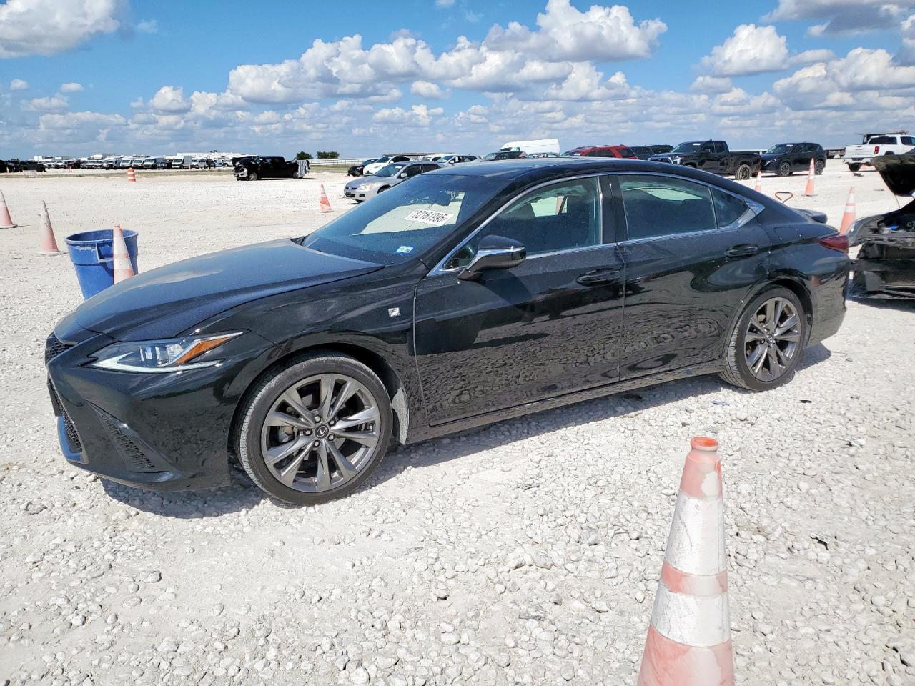 2020 LEXUS Es